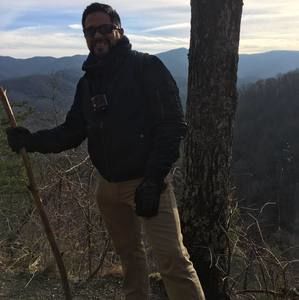 Meet your Posher, Julio